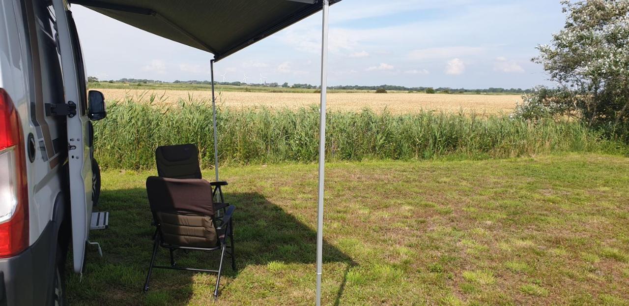 Wohnmobilstellplatz Hemenswarft An Der Nordsee - Meerblick Emmelsbull-Horsbull ภายนอก รูปภาพ