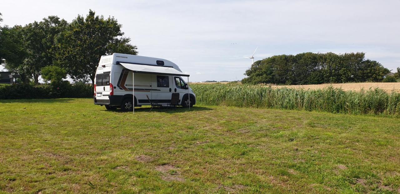 Wohnmobilstellplatz Hemenswarft An Der Nordsee - Meerblick Emmelsbull-Horsbull ภายนอก รูปภาพ