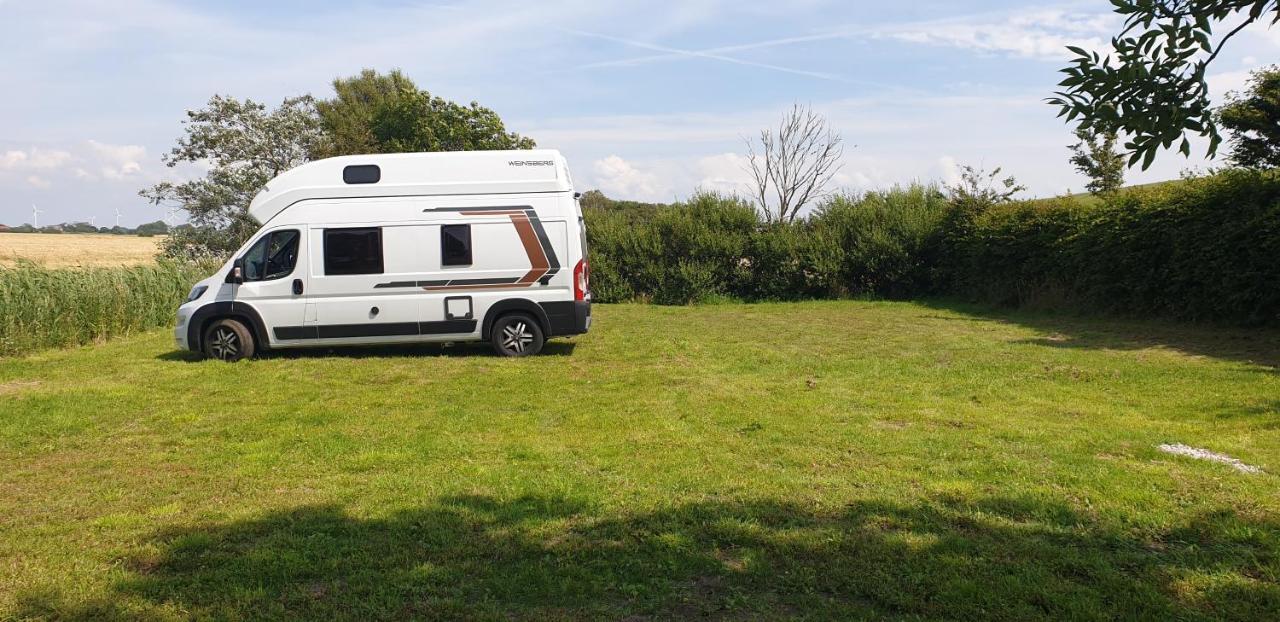 Wohnmobilstellplatz Hemenswarft An Der Nordsee - Meerblick Emmelsbull-Horsbull ภายนอก รูปภาพ