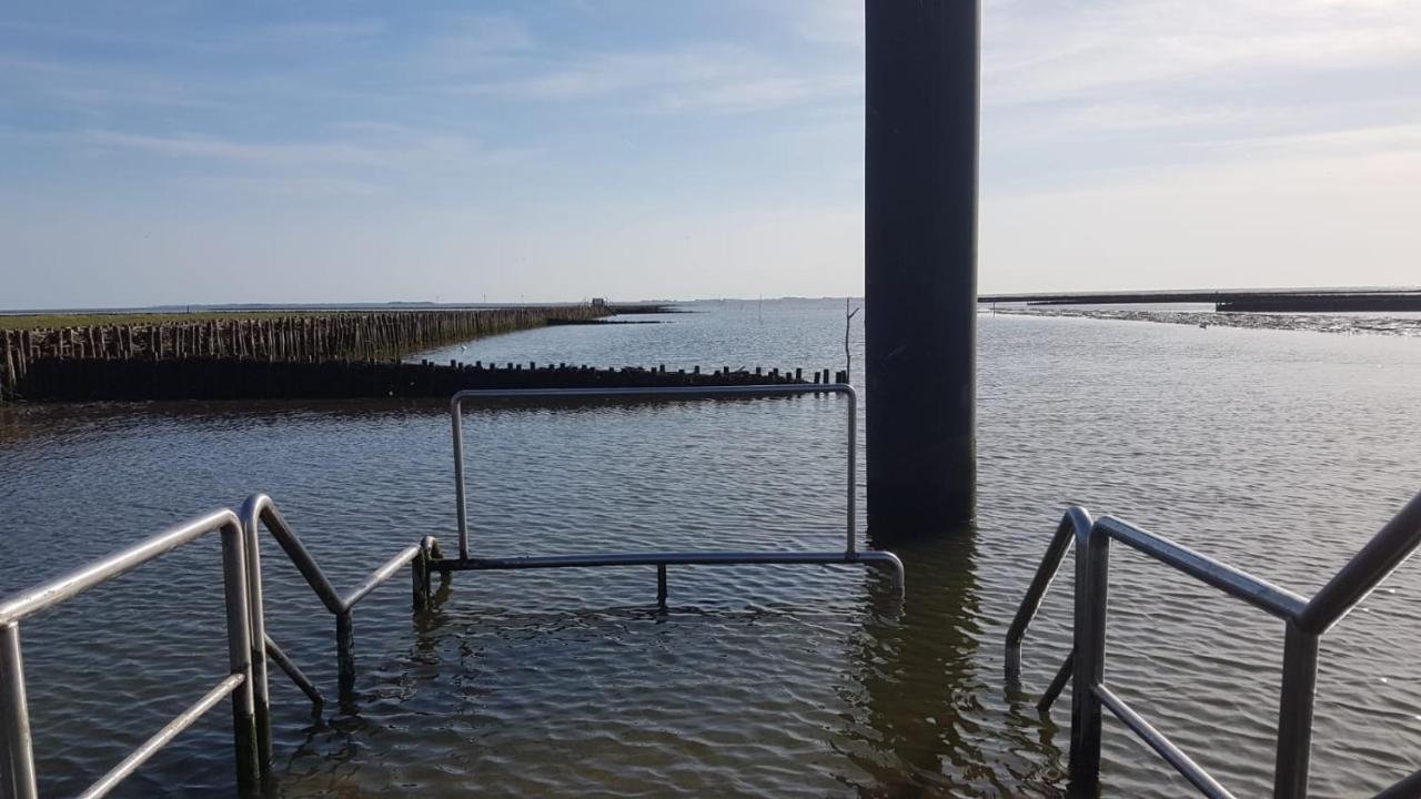 Wohnmobilstellplatz Hemenswarft An Der Nordsee - Meerblick Emmelsbull-Horsbull ภายนอก รูปภาพ
